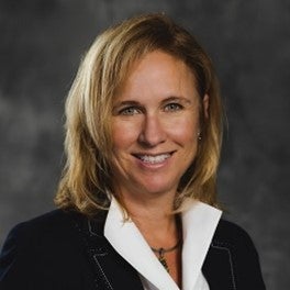 Julie Yaroch headshot