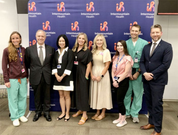 Telling the Hospital Story: Families meet for first time after Utah’s first pediatric paired liver exchange and transplant saves two children -Intermountain health team