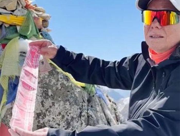 Nurse Boryana Peeva on Everest